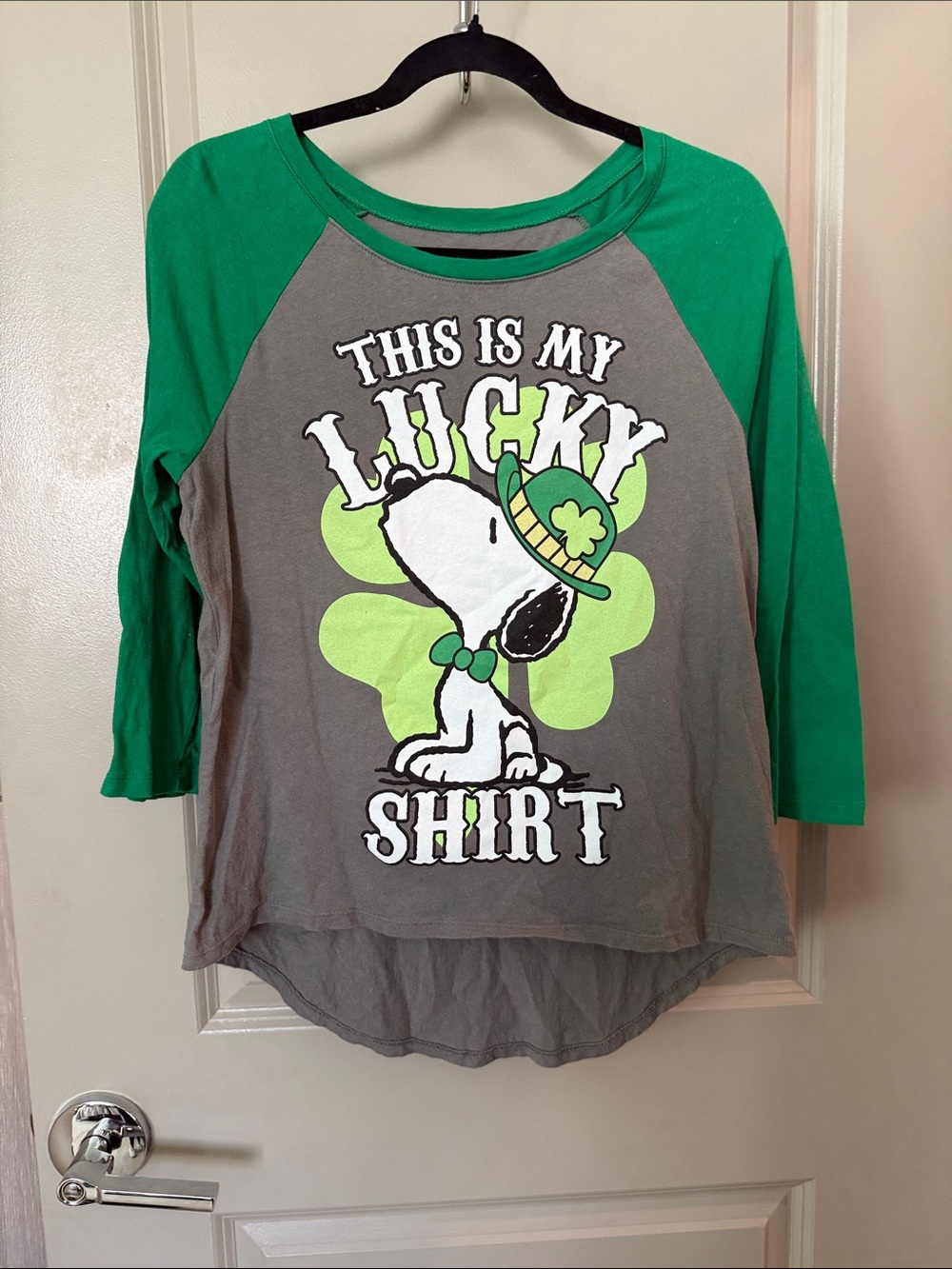 Peanuts Green & Gray Raglan 'This Is My Lucky Shirt' Long Sleeve Tee L